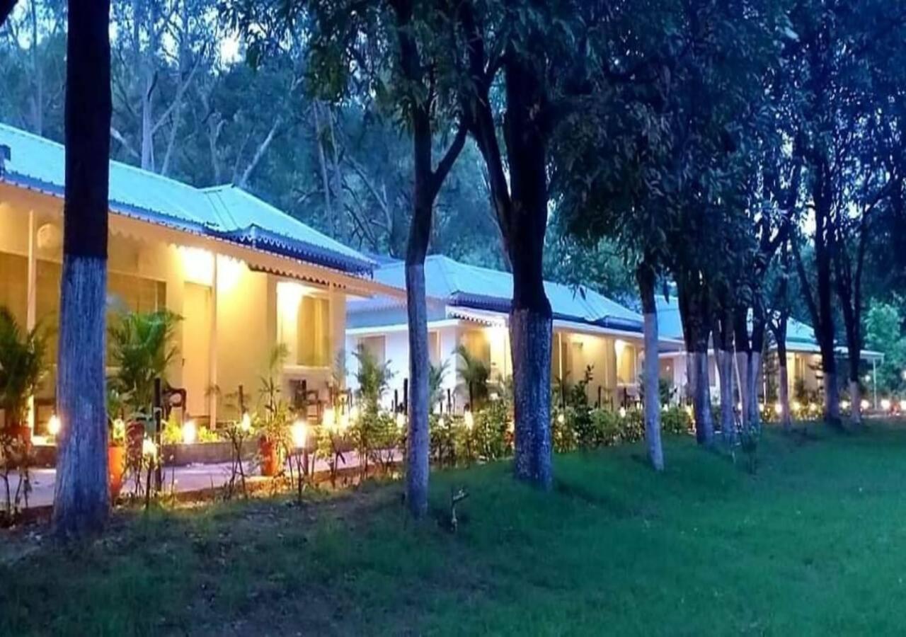 Greendale Resort Pachmarhī Eksteriør bilde